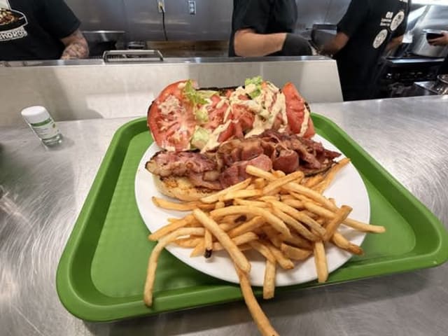 BLT