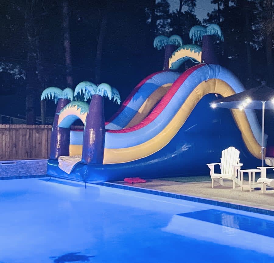 Cancun Wet & Dry Pool Slide rental