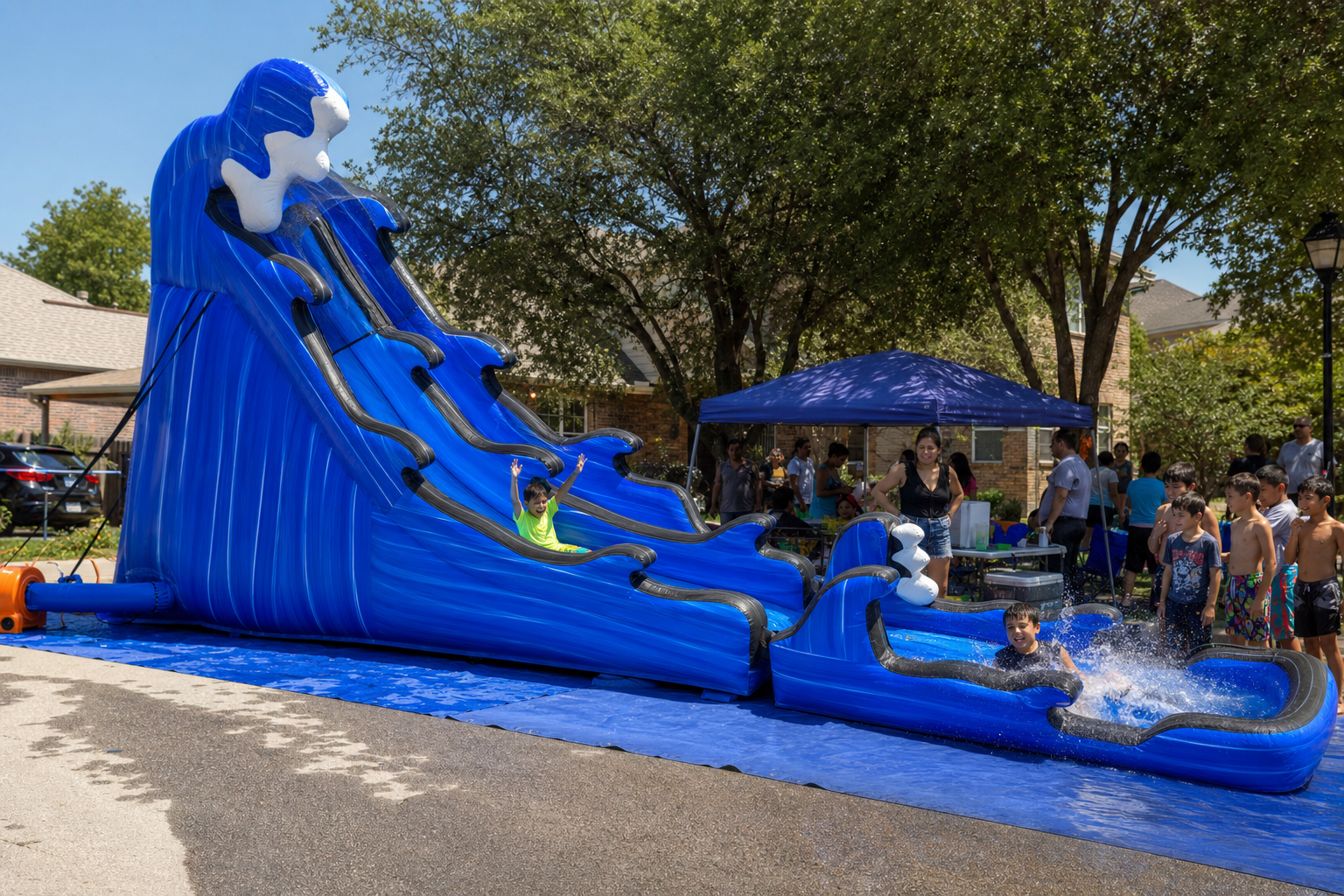 San Antonio 22-Foot Wave Water Slide Rental Guide
