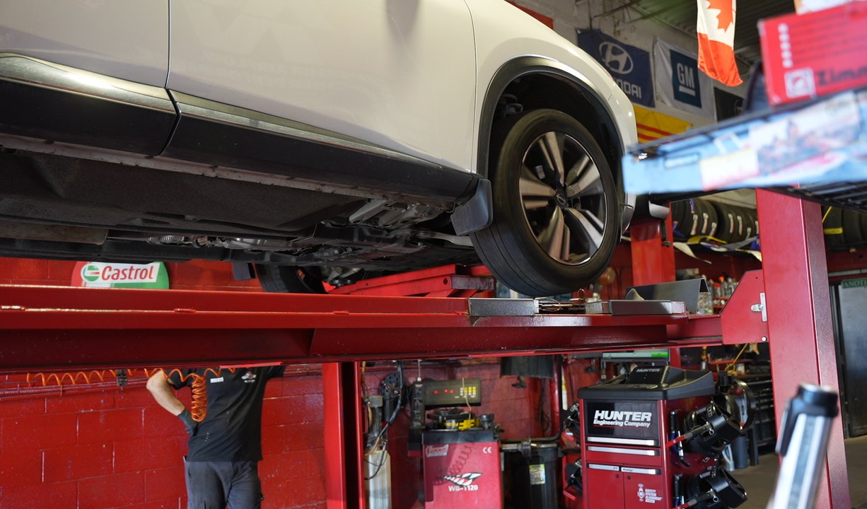 Professional wheel alignment service in Vaughan