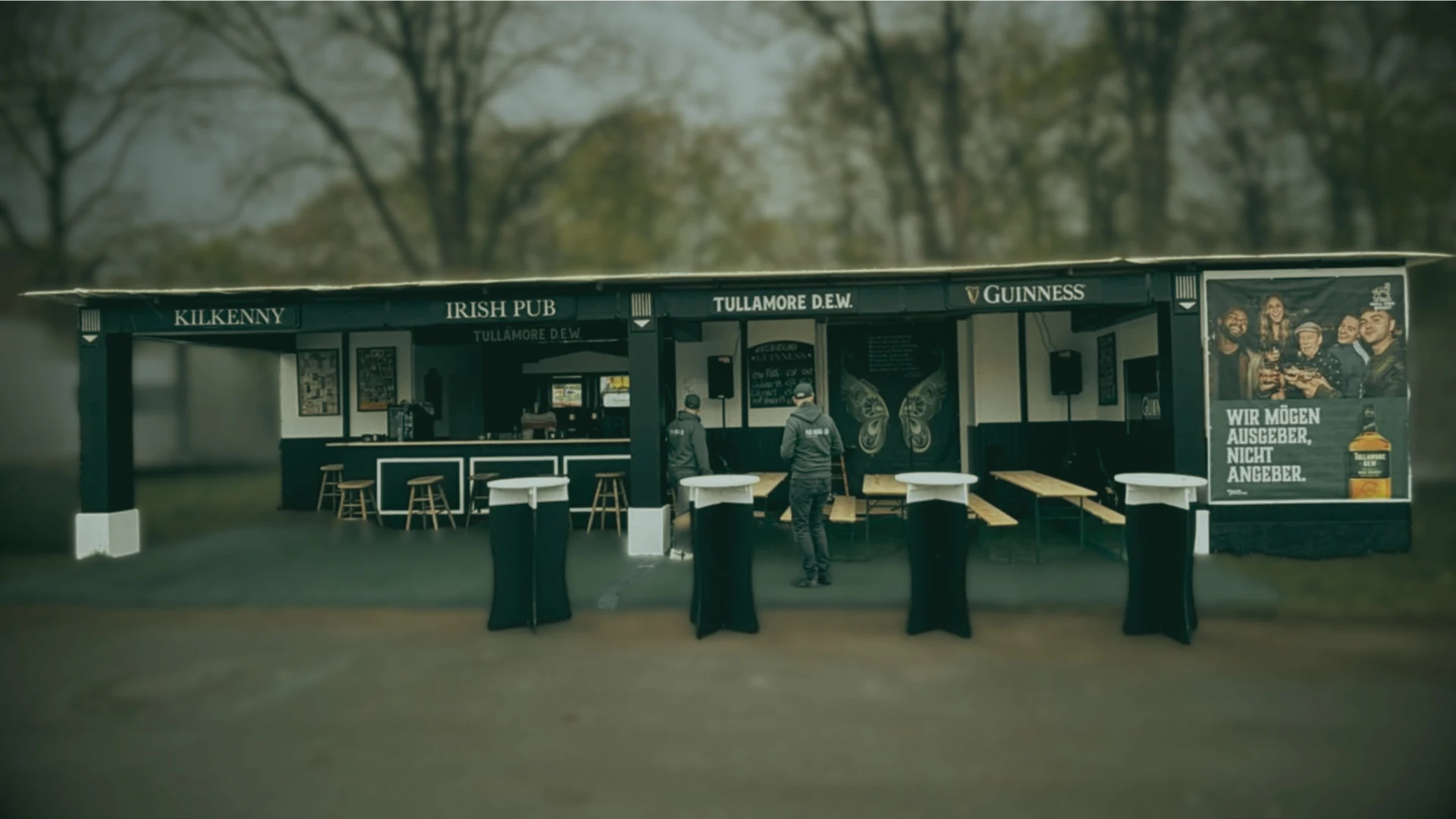 The KiWo Bar