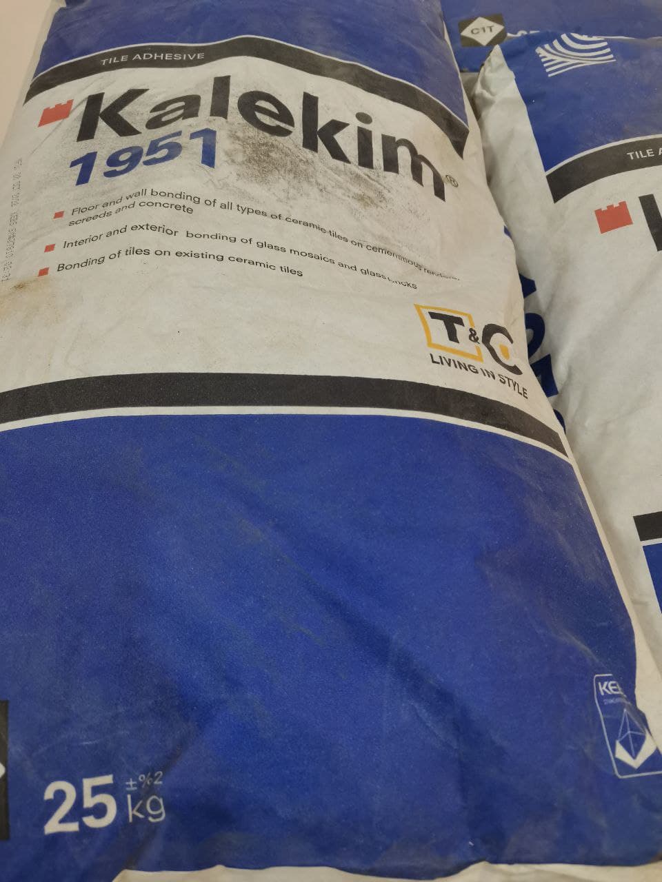 Kalekim 1951 Cementitious Tile Adhesive Cement 25 Kgs Grey thumbnail 5