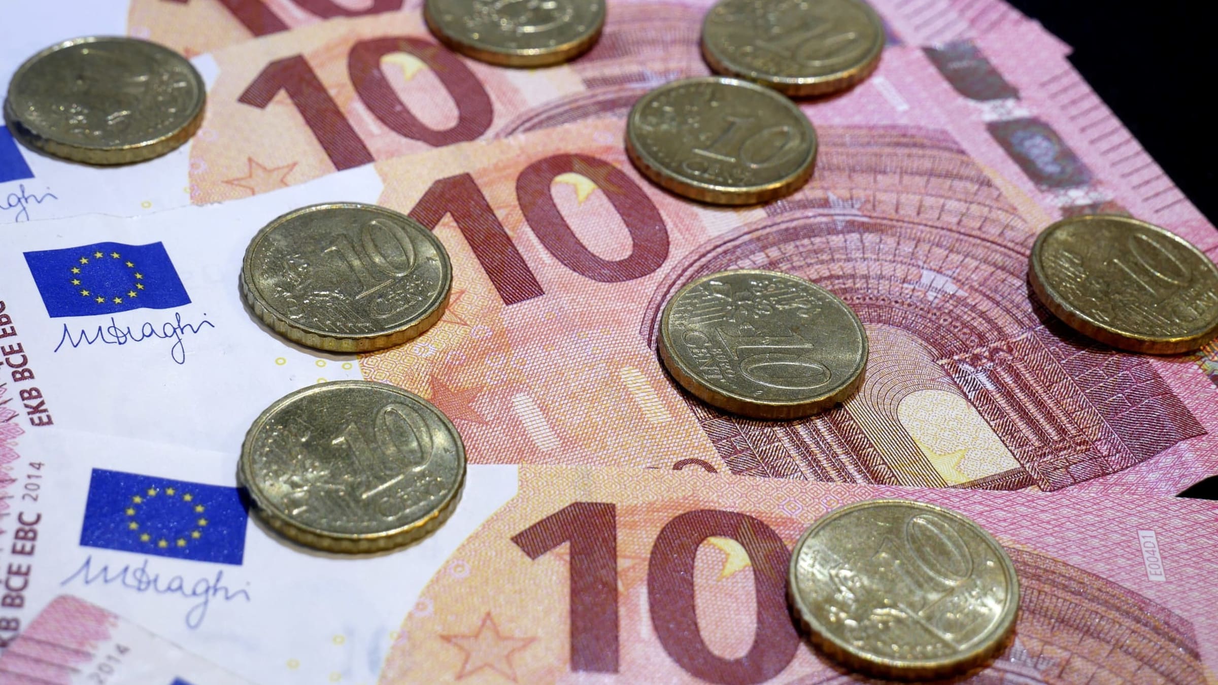 Stipendi e potere d’acquisto: come stai arrivando a fine mese?