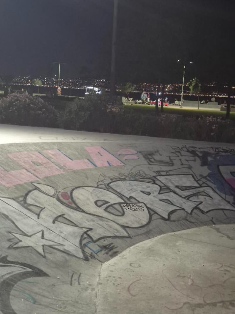 hers Graffiti - bostanlı, İZMİR - Walls of Türkiye