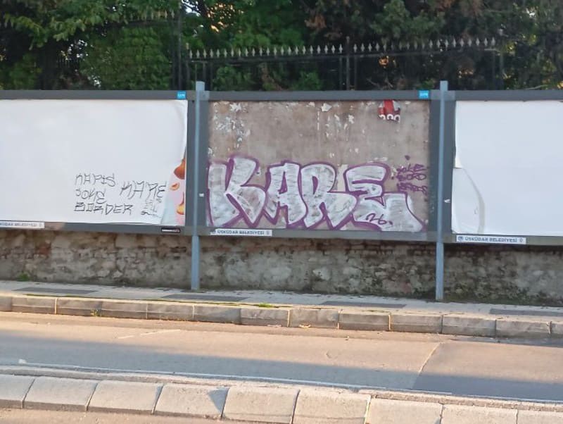 border, SOKE, KAPİS (KARE) Graffiti - ÜSKÜDAR, İstanbul - Walls of Türkiye