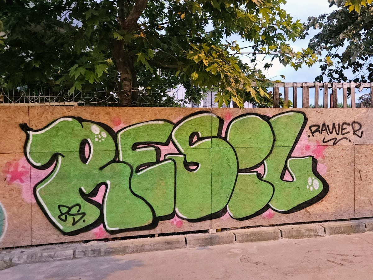 RESİL Graffiti - Küçükyalı, İstanbul (2025) - Walls of Türkiye