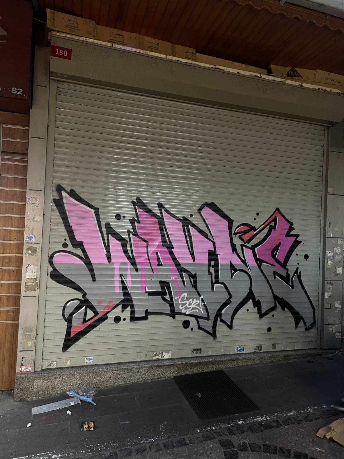 WAYNE (SCR) Graffiti - Eminönü, İstanbul (2026) - Walls of Türkiye