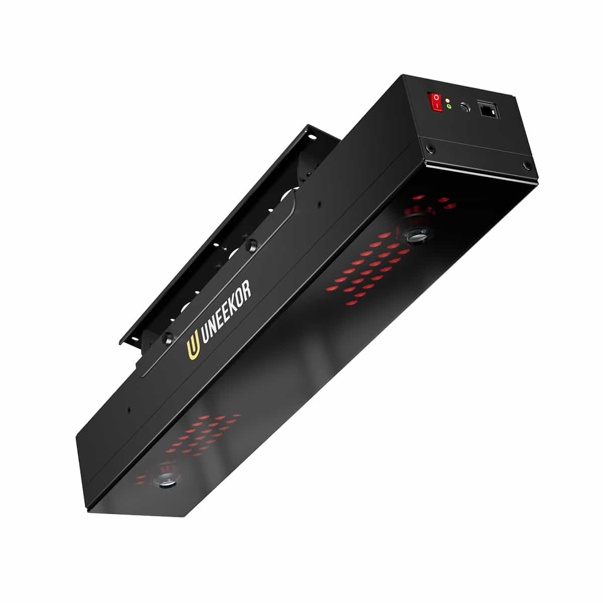 Uneekor EYE XR Review (2026): Overhead Launch Monitor for Home Sims