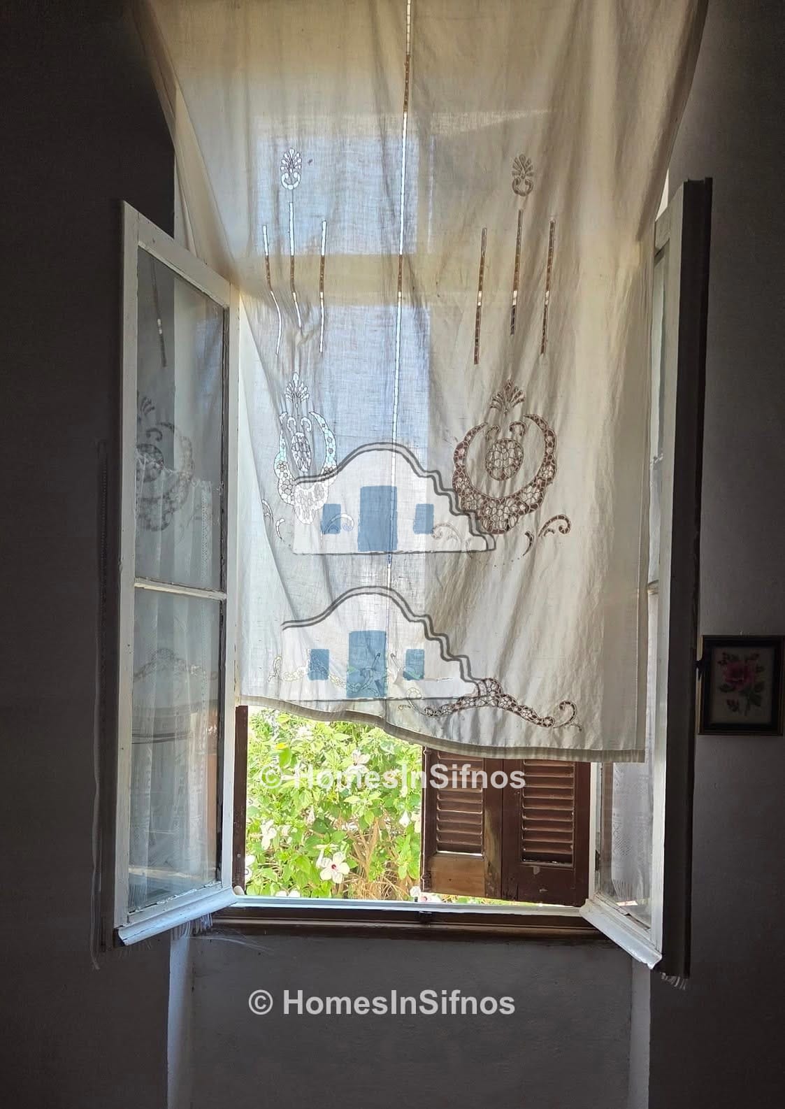 Artemonas Historic House for Sale  3