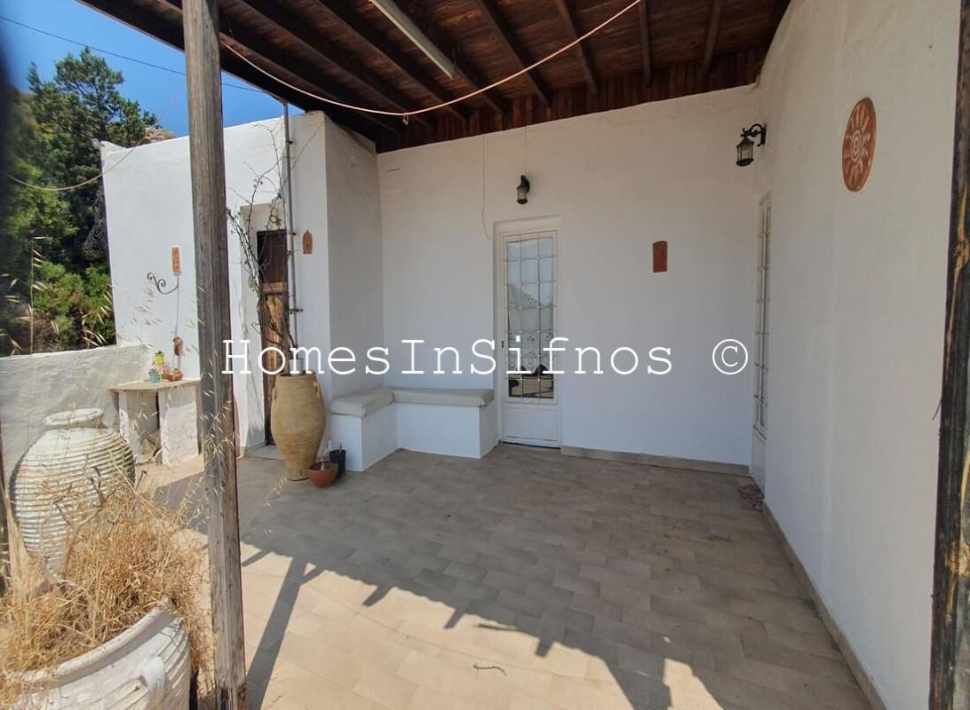 Charming Traditional Style Retreat(House)For Sale - 4