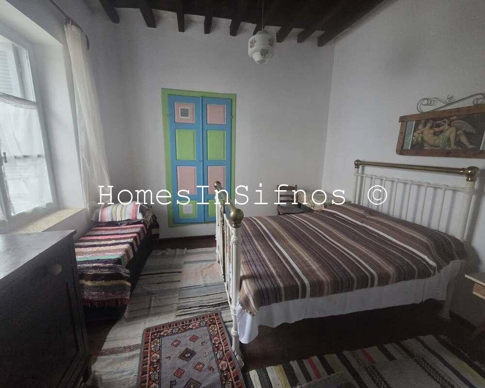 Exampela Traditional House For Sale - 8