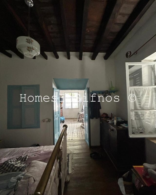 Exampela Traditional House For Sale - 10