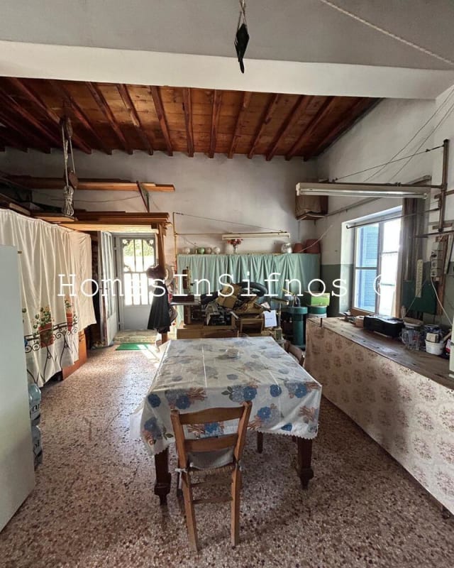 Exampela Traditional House For Sale - 12
