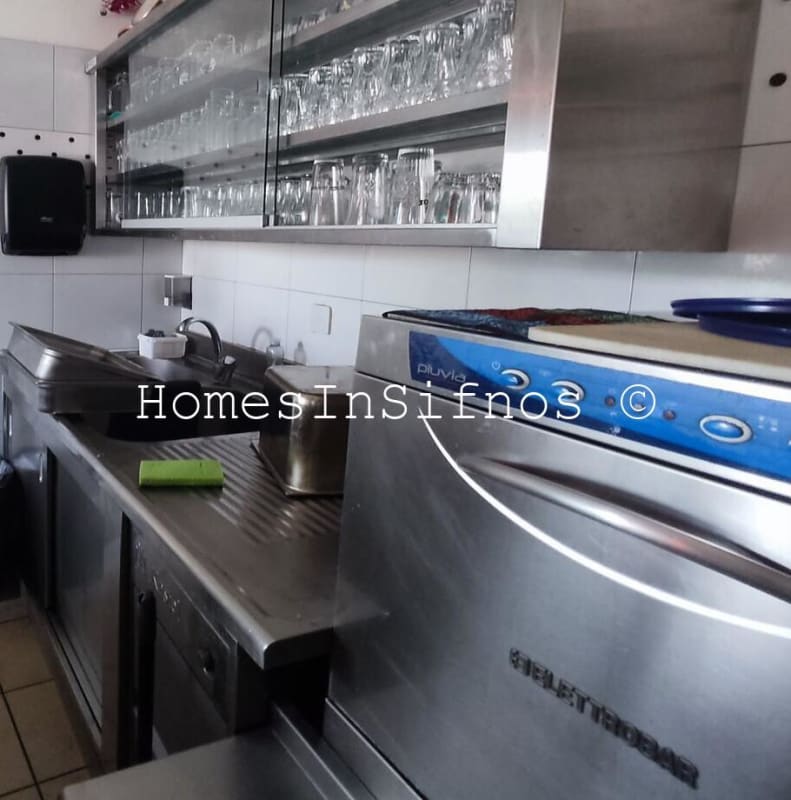 Commercial Property For Rent Year Round - 3
