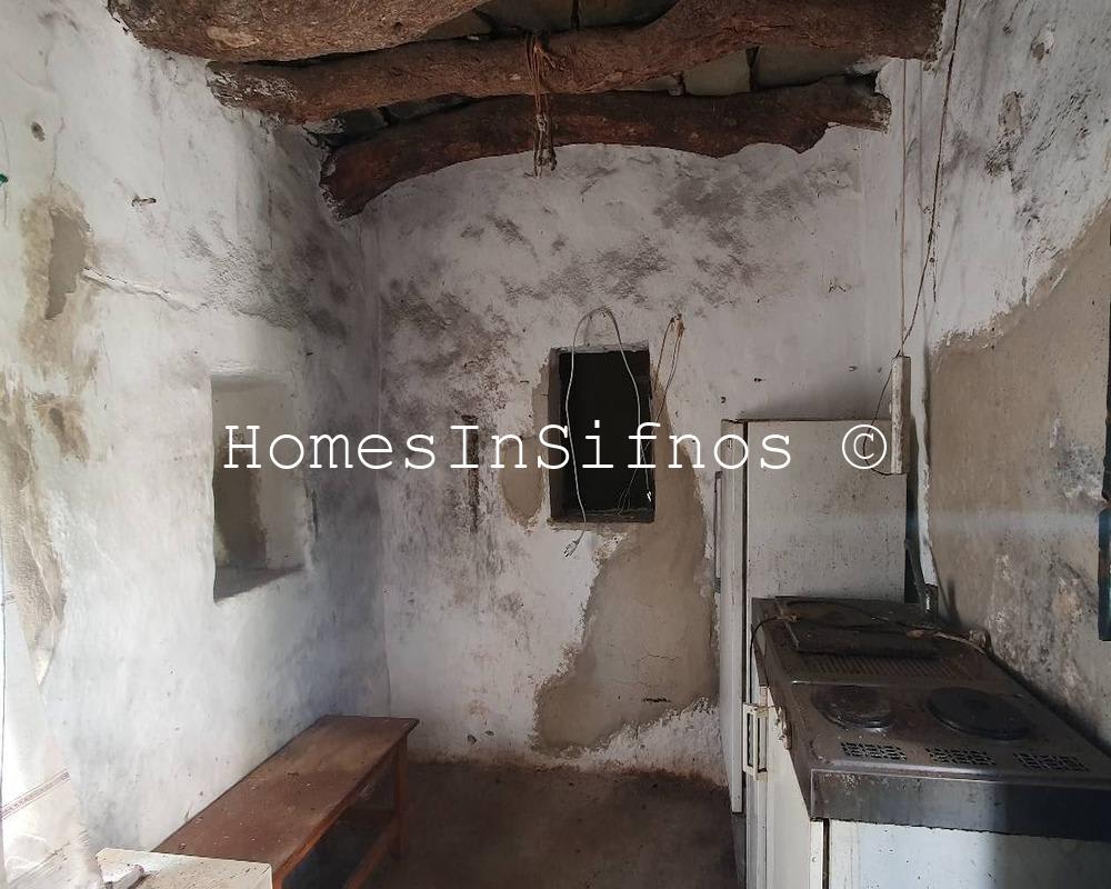 Apollonia Land & Buildings For Sale - 3