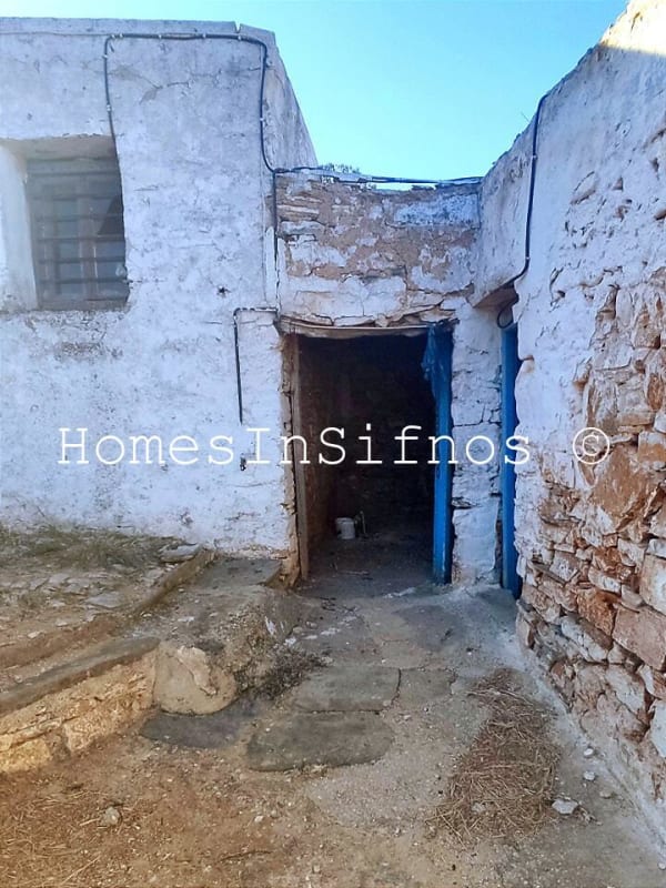 Katavati Land & Old Buildings For Sale - 2