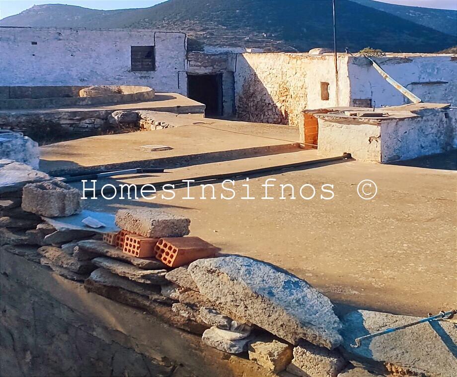 Katavati Land & Old Buildings For Sale - 3