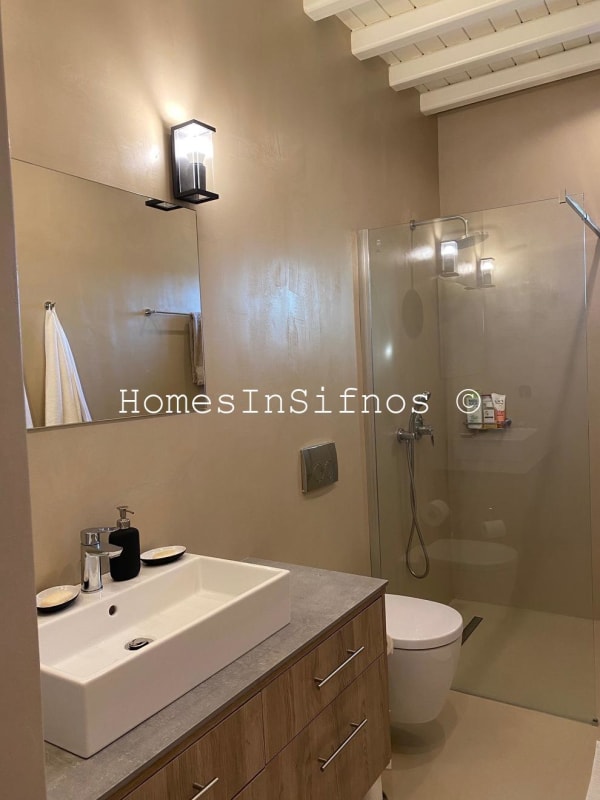 Faros House For Sale - 11