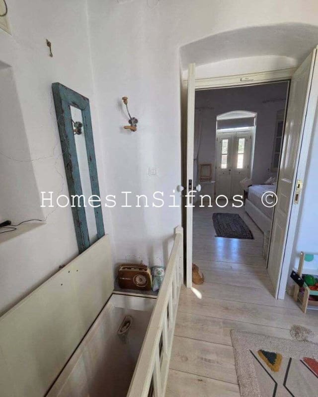 Artemonas Traditional House For Sale - 19