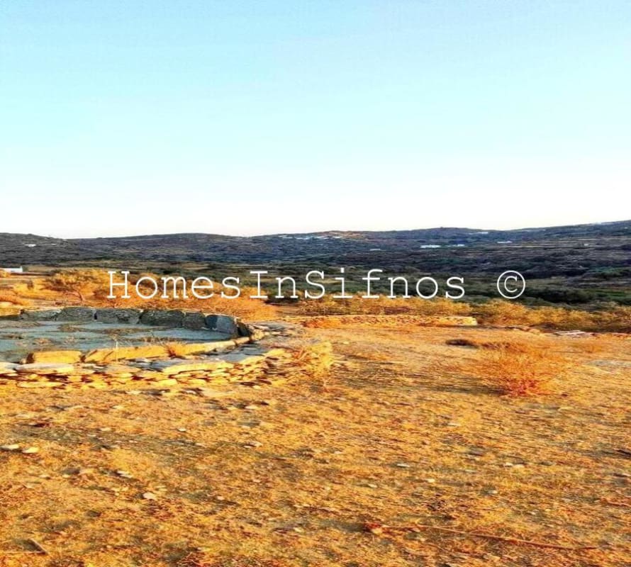 Kato Petali Land For Sale With Buildings - 3