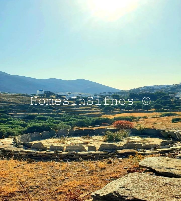 Kato Petali Land For Sale With Buildings - 4