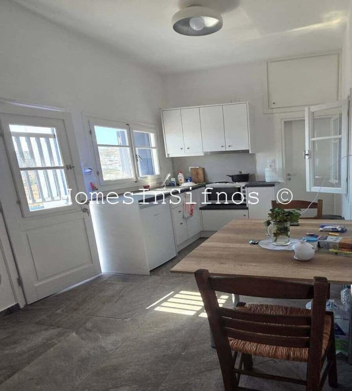 Apolllonia Detached House For Rent - 3