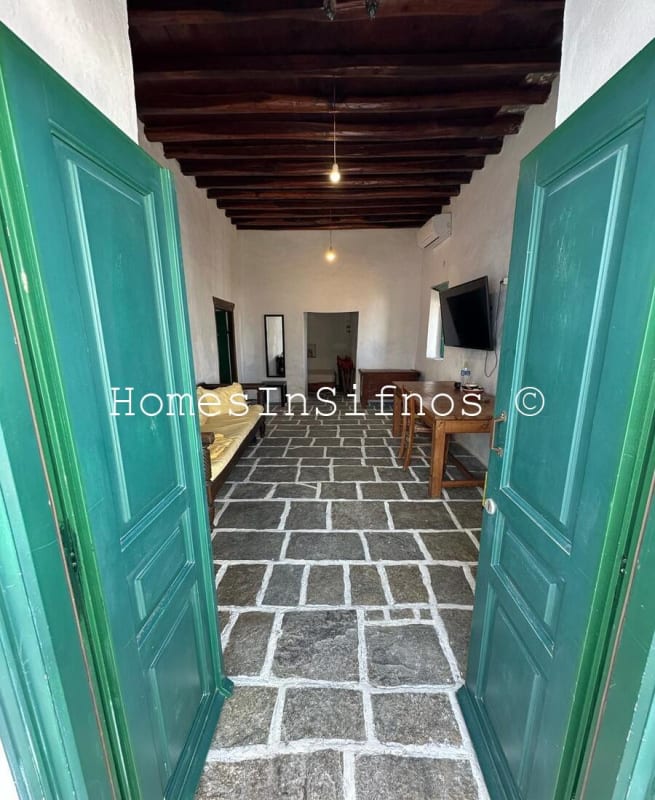 Apollonia Traditional House For Sale - 4