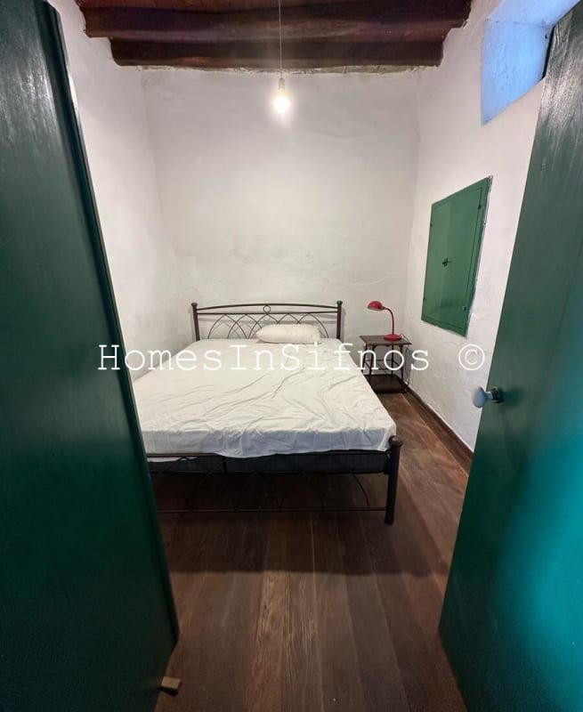Apollonia Traditional House For Sale - 6
