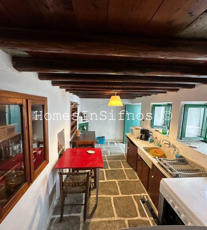 Apollonia Traditional House For Sale - 8