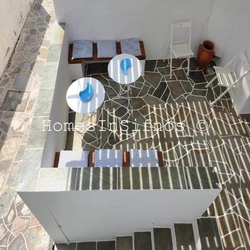 Apollonia Commercial Property For Rent