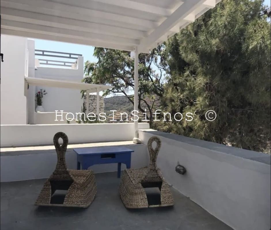For Sale:Restored 15th Century Residence In Kastro, Sifnos