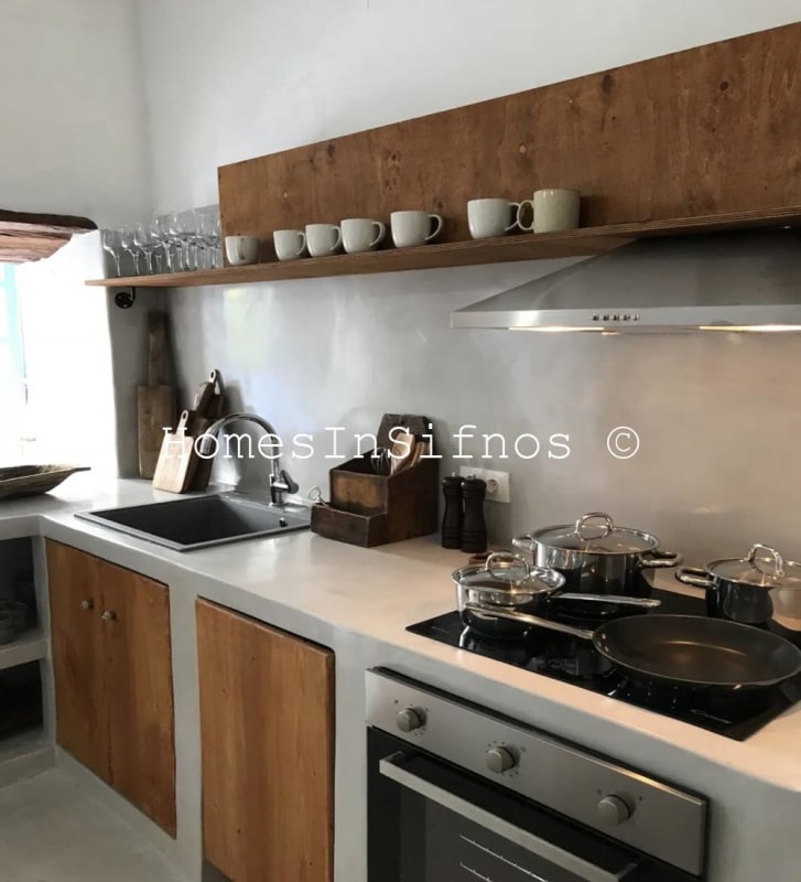 For Sale:Restored 15th Century Residence In Kastro, Sifnos - 9