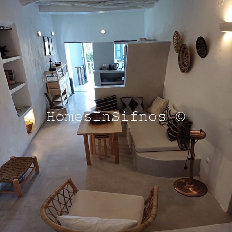 For Sale:Restored 15th Century Residence In Kastro, Sifnos - 11