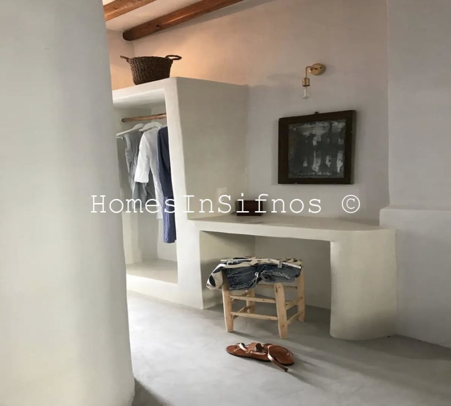 For Sale:Restored 15th Century Residence In Kastro, Sifnos - 13