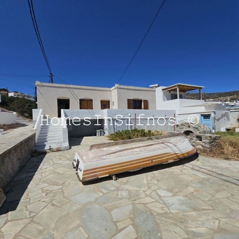 Vathi Seaside Two Storey House For Sale - 12