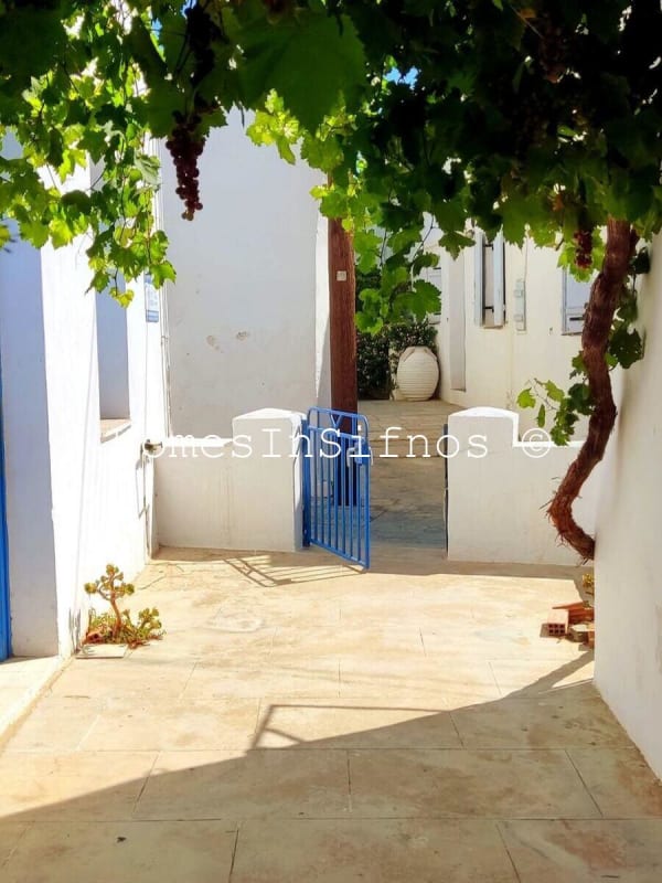 Exambela Detached House For Sale - 5