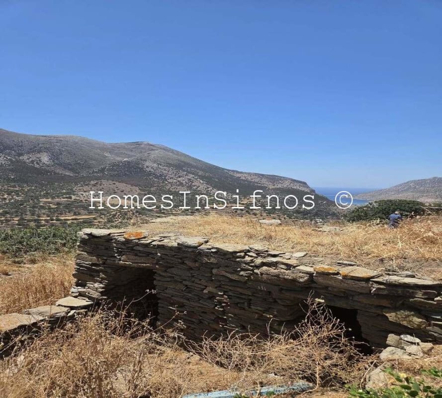 Artemonas Plot & Buildings For Sale - 11