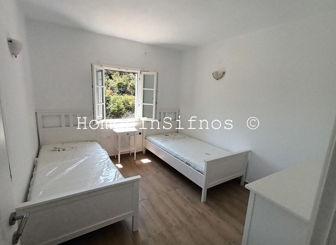 Detached House For Rent - 4