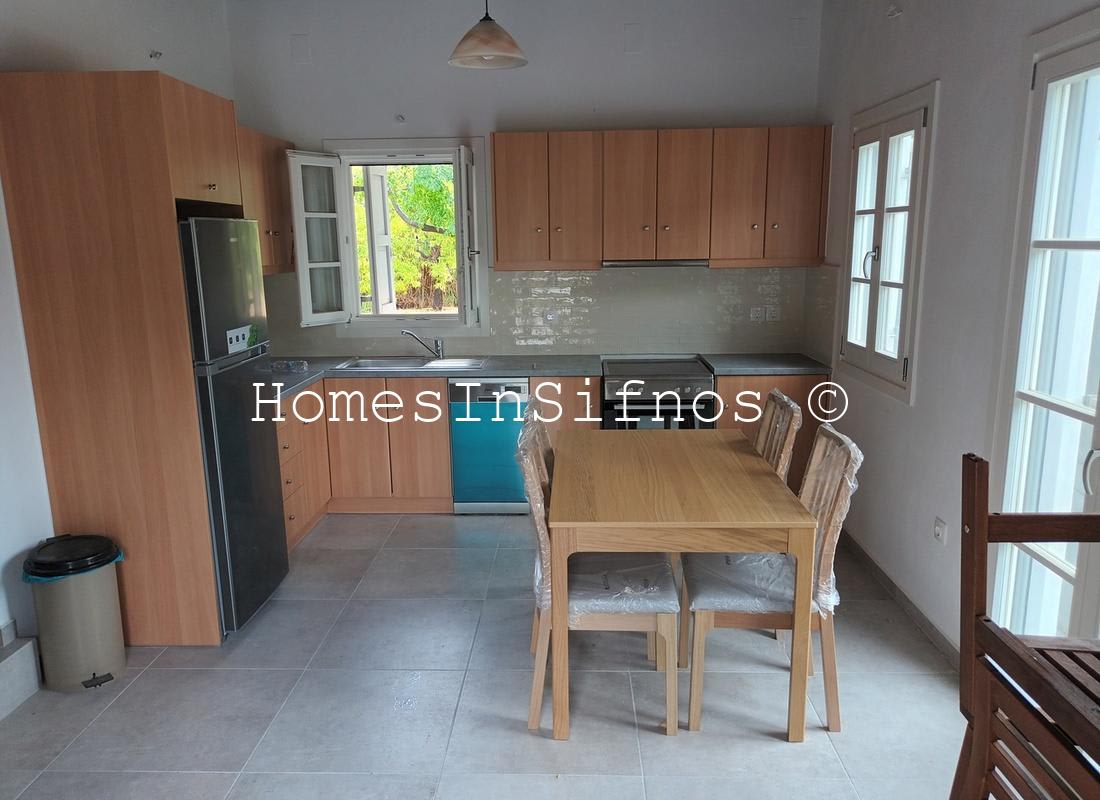 Detached House For Rent - 7