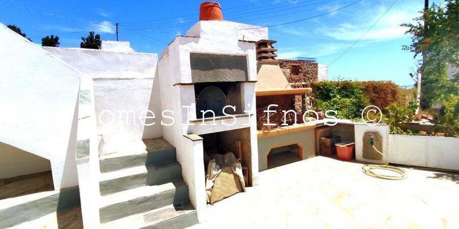 Artemonas 2 Houses & Studios For Sale - 8