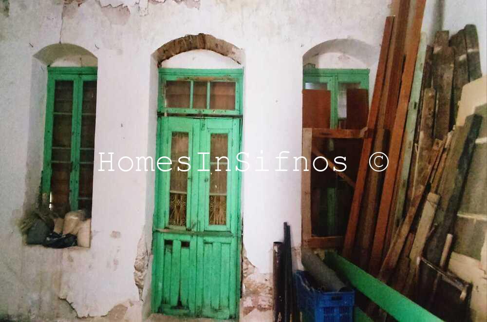 Artemonas Commercial Property For Rent - 5