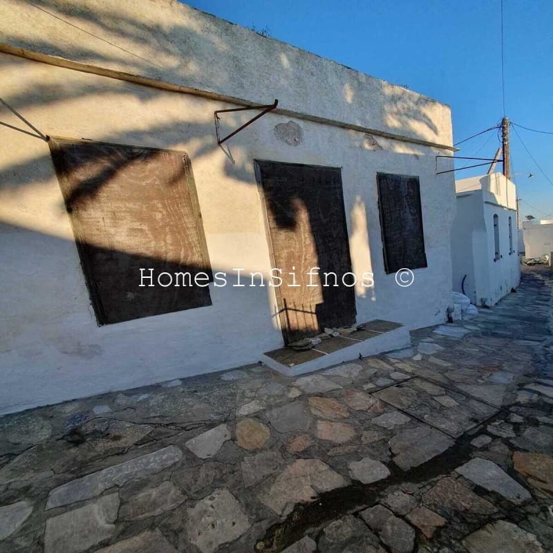 Artemonas Commercial Property For Rent - 8