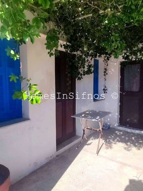 Artemonas House For Sale - 3