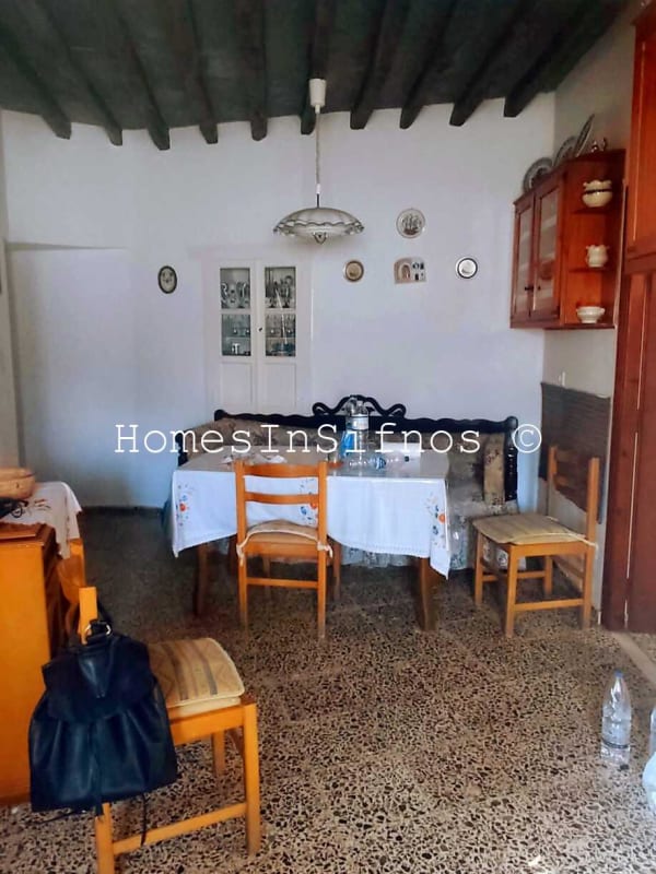 Artemonas House For Sale - 4
