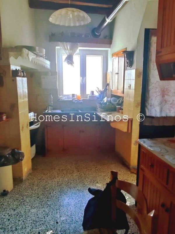 Artemonas House For Sale - 6