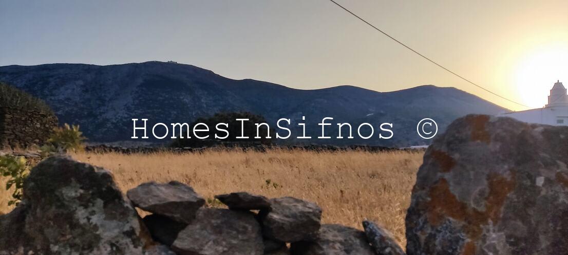 Artemonas House For Sale - 12