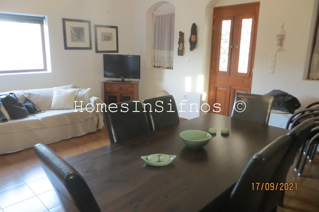 Artemonas House For Sale - 14
