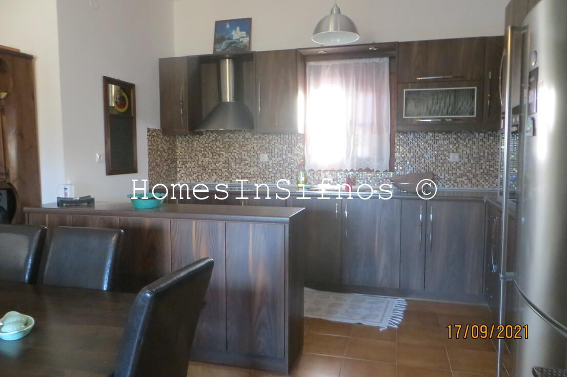 Artemonas House For Sale - 18