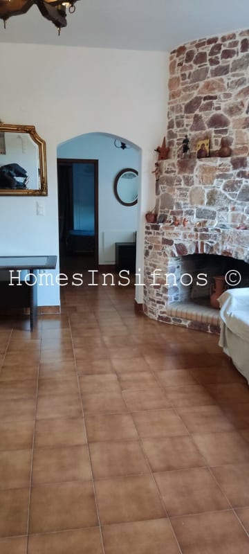 Artemonas House For Sale - 21