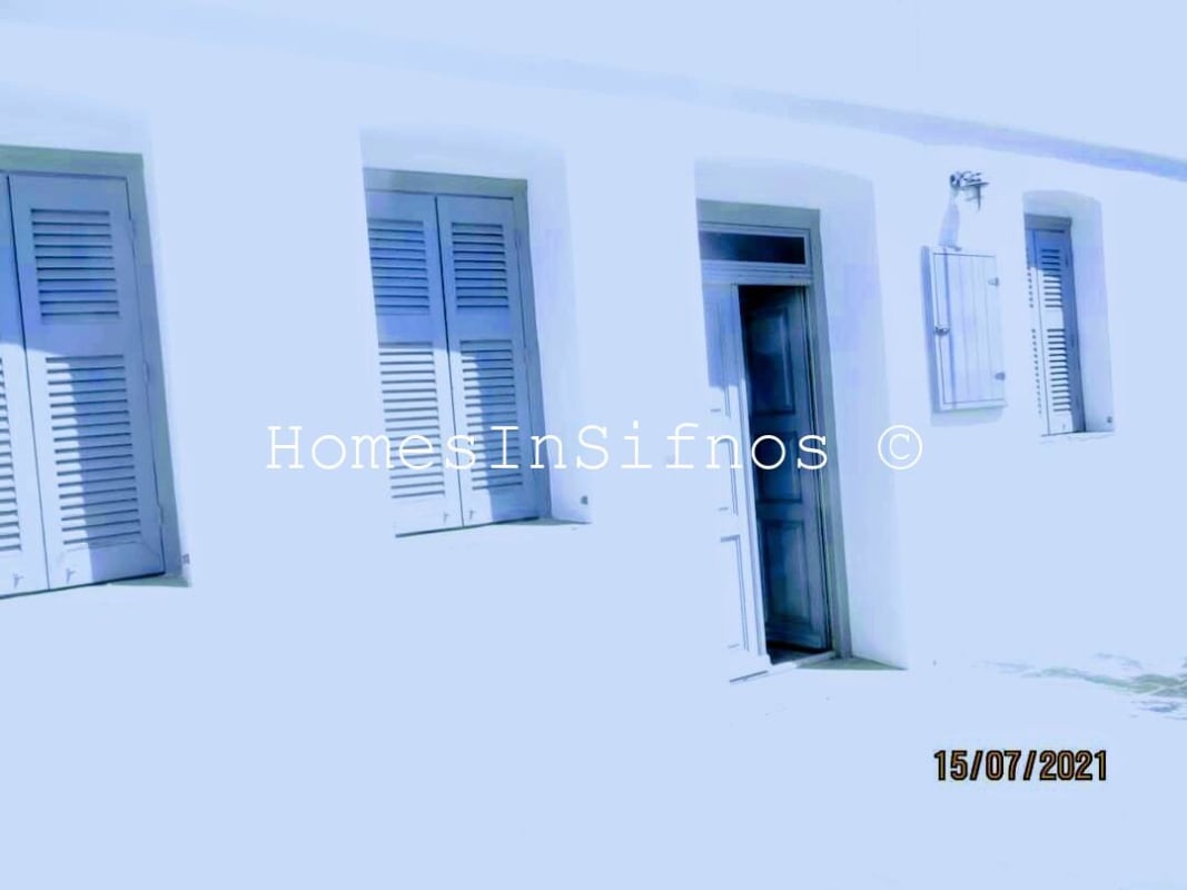 Artemonas House And Guest House For Sale